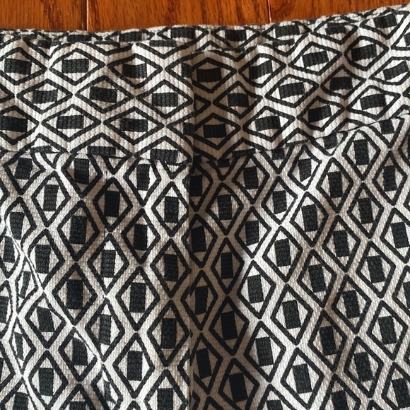 Joe Fresh women’s shorts size 6 EUC - Picture 4 of 7